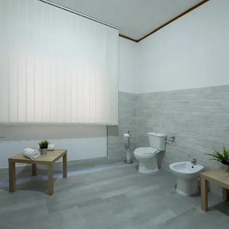 Doctor House Standard, & Luxury Pensjonat *