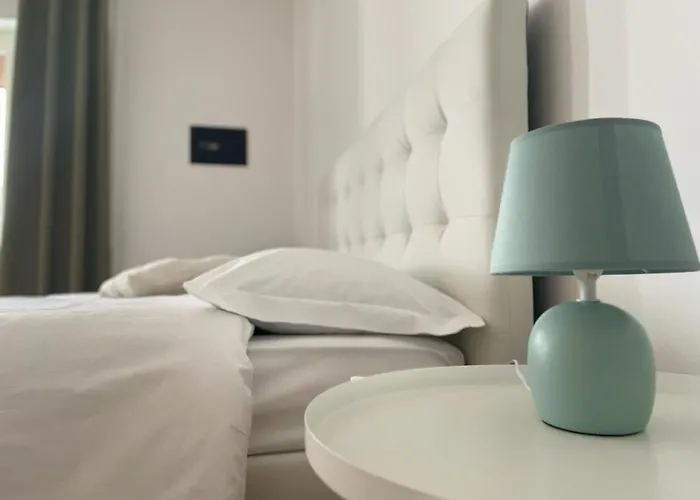 Doctor House Standard, & Luxury 4*
